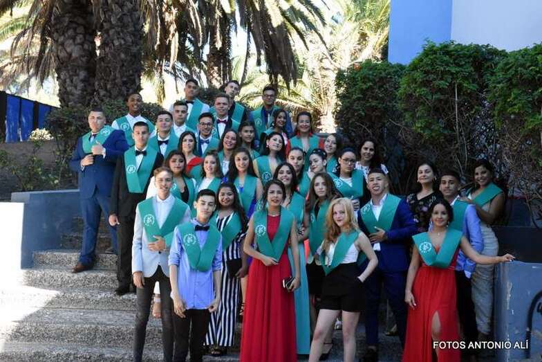 Alumnos que se graduaron en 4Âº de la ESO del IES Agustín Millares (Foto Antonio Alí)